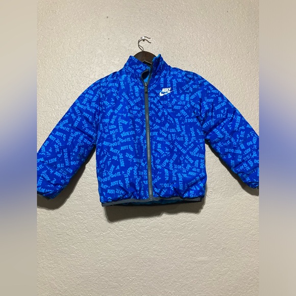 Nike Other - Nike puffy reversible jacket ￼